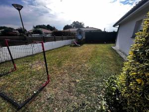 Maisons de vacances Maison familiale avec piscine proche de la cote : photos des chambres