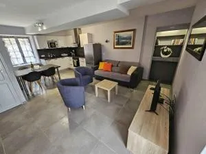 Malouinette - Saint-Père Marc en Poulet