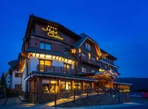 Hotel Galileo Donovaly - 班斯卡-比斯特里察