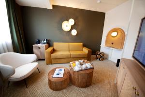 Hotels Kyriad Prestige Hotel Clermont-Ferrand : photos des chambres