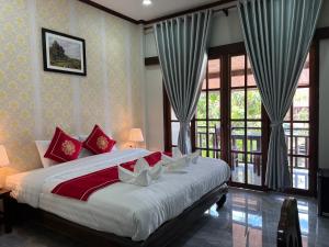 Le KhounSok Boutique Hotel