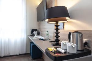 Hotels Relais Saint Jacques - Chateauroux : Chambre Double Confort