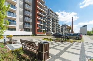 Lodz4rent - Premium Apartments 9,6 - MANUFAKTURA D77 - Parking w cenie