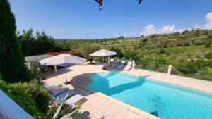 Villas Magnifique villa Cartigny au calme avec vue degagee pour 10 personnes : photos des chambres