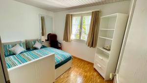 The Swiss Paradise 2 Apartment with Garden, Whirlpool, and Mountain Panorama