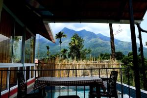 Mayflower Holiday Villa