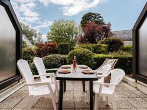 Carnac - 2 pièces cosy avec terrasse proche plage - FR-1-477-96