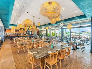 1523 The Blyde Crystal Clear 2 Bedroom Apartment