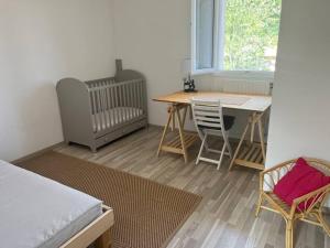 Maisons de vacances La Maison de L'Eyre YourHostHelper : photos des chambres