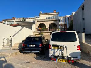 Apartments By The Sea 
