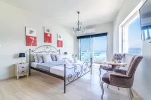 SeaSide Apartment with View in the Heart of City - Limín Khersonísou