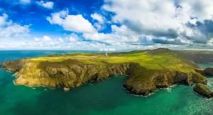 Treathro Farm - The Granary, a stunning coastal retreat - Goodwick