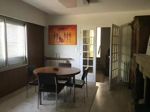 Villas VILLA VILLENEUVE LES AVIGNON : photos des chambres