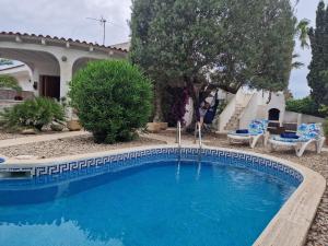 Riumar "Flora", 400m to beach, private pool, On-Site-Service, dog beach