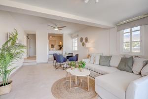 Good Mood - Sunny Seaview