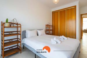 #118 T2 Quinta da Torre by Home Holidays