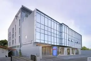 Hotel Laksana Solo Managed By Dafam - 塔旺曼谷