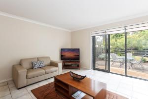 Honeysuckle Townhouses - 1062