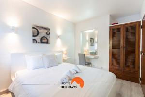 #109 Zélio House by Home Holidays