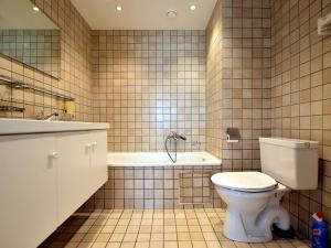 Seaside Escape w Balcony