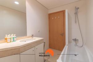 #108 Coronel Aguas Studio with Pool by Home Holidays
