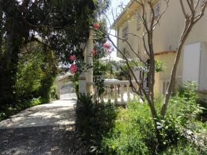 Au Reveil des Cigales