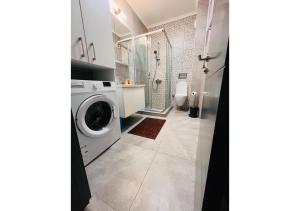 Patrick’s cozy studio