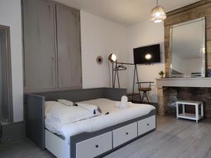 Appartements *LES STUDIOS L'AMANDINE* : photos des chambres