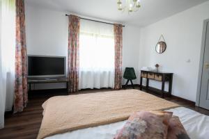 Standard Double Room with Shared Bathroom room in Chalet Bora