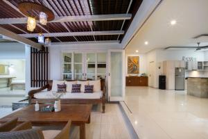 3BR Villa Shree Canggu beach - Parking, Wifi & Pool