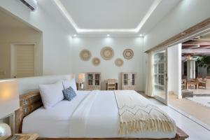 3BR Villa Shree Canggu beach - Parking, Wifi & Pool
