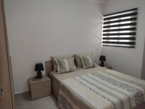 Salina Wharf, Block E, Apt. 26