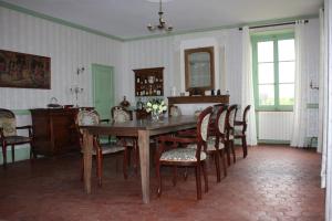 B&B / Chambres d'hotes Chateau Latour : photos des chambres