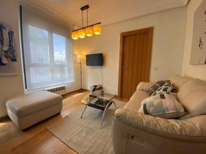 Oviedo Soja City, a minutos del centro VUT-4679-AS