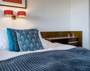 Hôtel historique Chez Elsy - Crans-Sapins