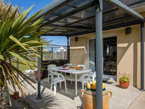 Holiday Home Rève de Plage - TEC202 by Interhome