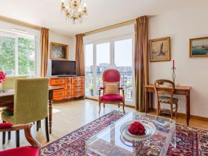 Apartment Elisa-1 by Interhome