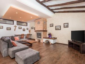 Holiday Home Villa Toni by Interhome