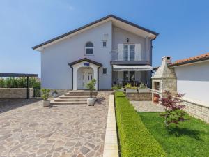 Apartment Tommy-2 by Interhome