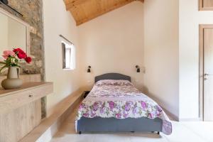 Fotoulas stone studio