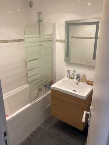 TOP central Cabourg double terrasse 80m2 MER