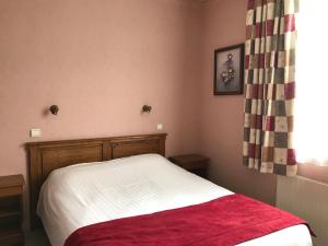 Logis Hôtel & Restaurant La Villa des Houx