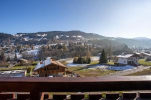 Appartements Mountain View Cozy Apartment with Balcony : photos des chambres