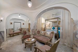 Chomu Palace Jaipur - A Heritage Hotel