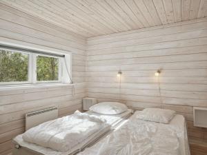 Holiday Home Hejdi - 350m from the sea by Interhome