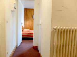 Appartement skis aux pieds à Tignes avec balcon, 6 couchages, proche commerces et navettes - FR-1-502-480