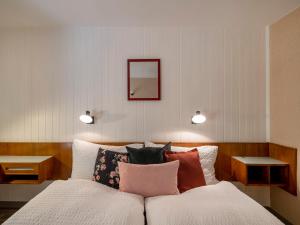 Hôtel historique Chez Elsy - Crans-Sapins