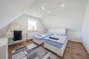 up to 3 private rooms with 2 bathrooms