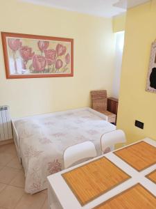 RAFFAELLO Beach Apartment - 50 m from the sea - WIFI