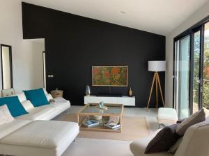 Villas Belle maison contemporaine : photos des chambres